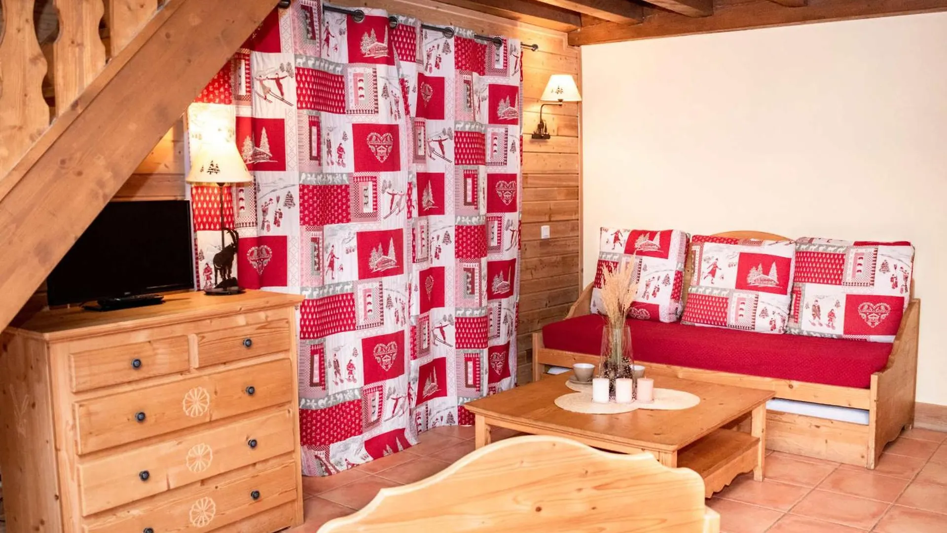 Duplex Cosy 6 Pers Avec Balcon, Parking Et Casier A Ski A Pra Loup - Fr-1-504-144 Uvernet-Fours 0*,  Франция